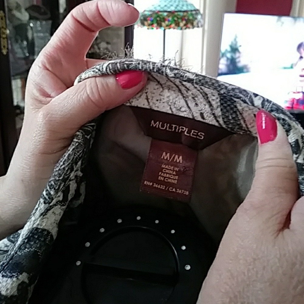 Jacket - Picture 3 of 3